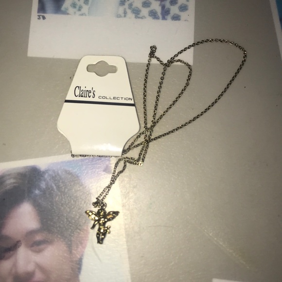 Claire’s Angel Collection - Picture 2 of 3